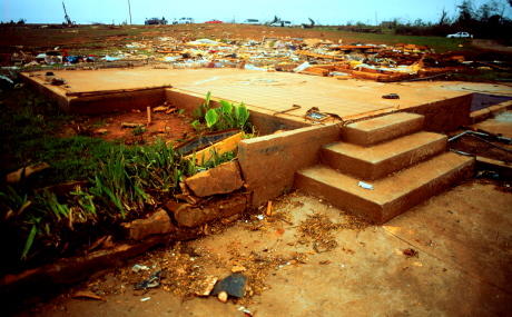 F5 tornado damage example