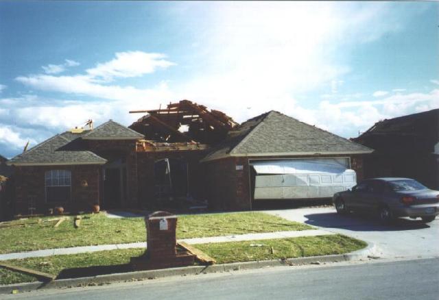 ef1_tornado_damage.jpg